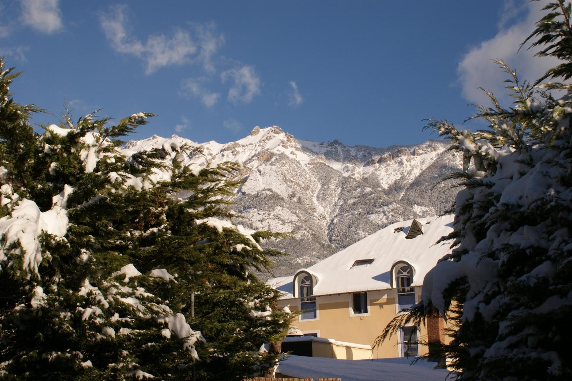 Hotel Lacour Eygliers ภายนอก รูปภาพ